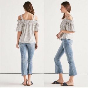 Lucky Brand White and Blue Flutter Sleeve Off Shoulder Blouse sz M Boho Beachy